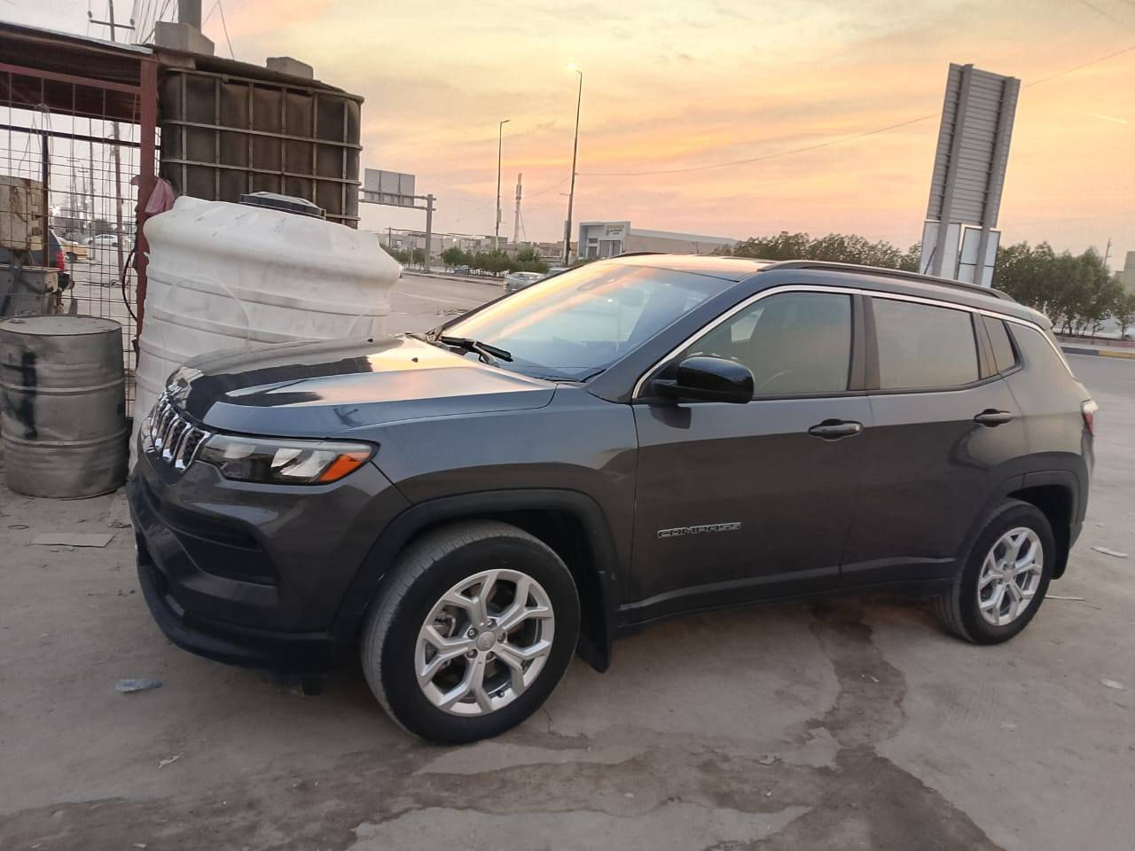 سياره للبيع جيب كبامرس السعر 148 ورقه البيع السعر السيارات البيع  رقم الهاتف ***********  السعر 148
