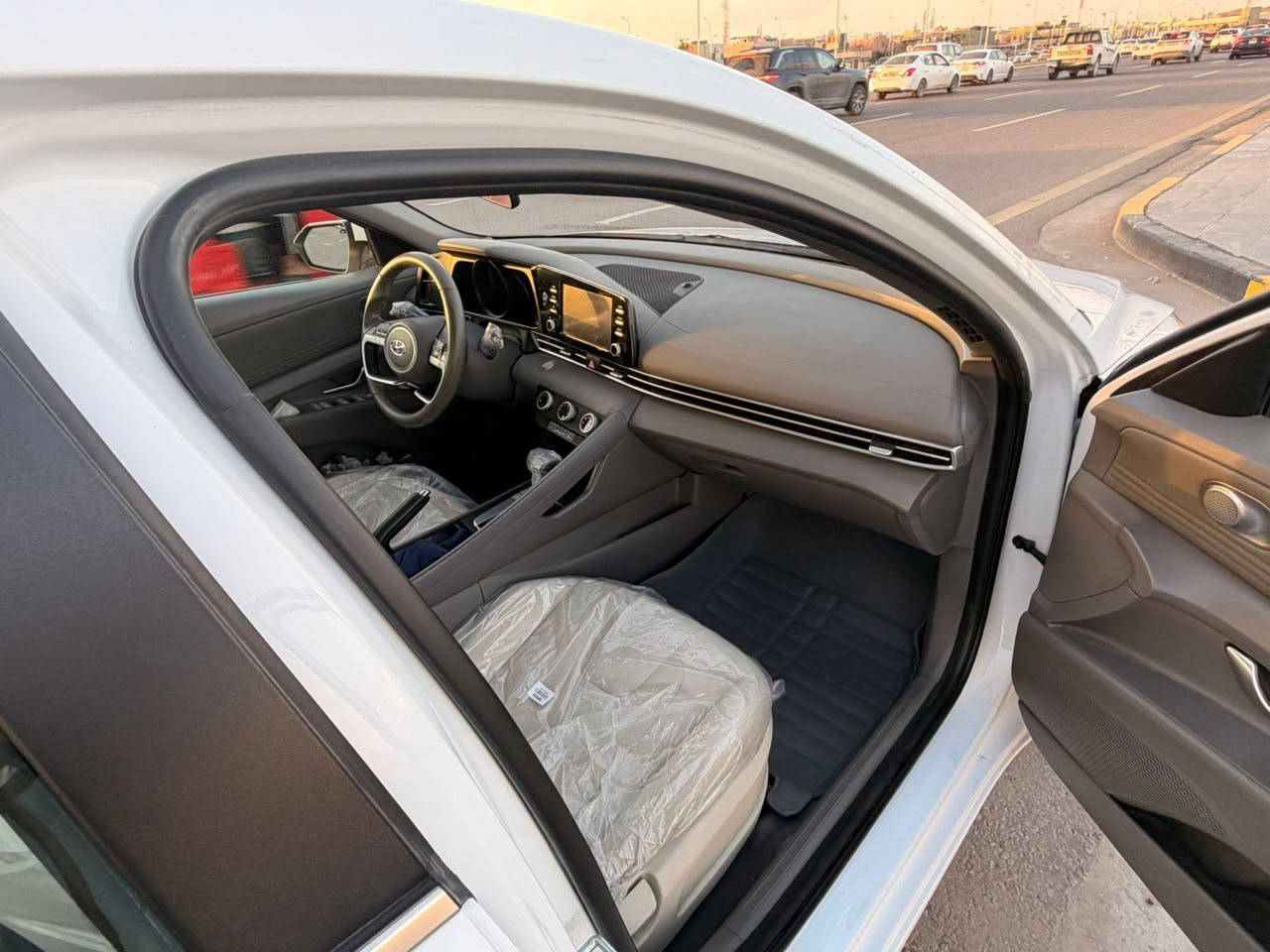 سلام عليكم انتر 2021 فوال مواصفات خليجي كفاله من كلشي ماشيه 68 الف سعر 167 وبيهه مجال بسيط العنوان البصره ***********
