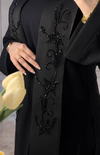 عباية ٣ قطع • قماش ثقيل • قياس ٣٨/٤٠
