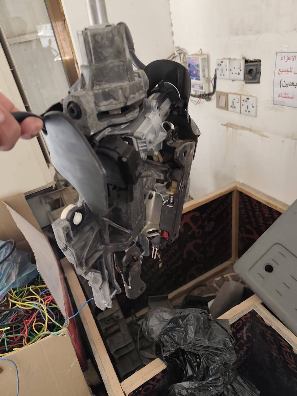 غراض دوج كرفان 2007 اي شي تحتاج منهن راسلني او اتصل اني مو ابو محل كان عندي دوج وبعته وبقن هذا ابيعهن 
***********
