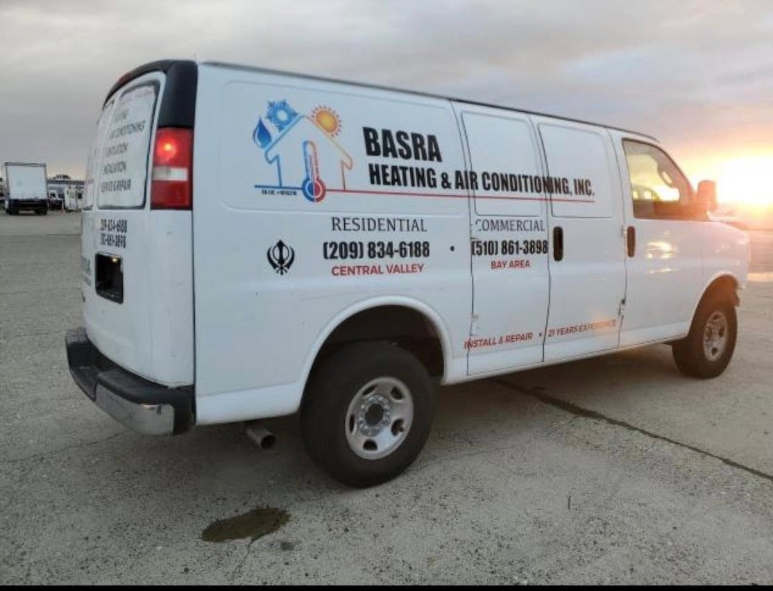 للبيع 2024 CHEVROLET EXPRESS G2500
على وضعها كم يوم توصل أربيل 
سعر105$
سياره تشتغل وتمشي
هاتف ***********

