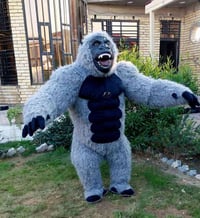 شنونكم أهالي منطقتي الكرام اخوان عندي ازياء تنكريه الي عنده مناسبه او ...