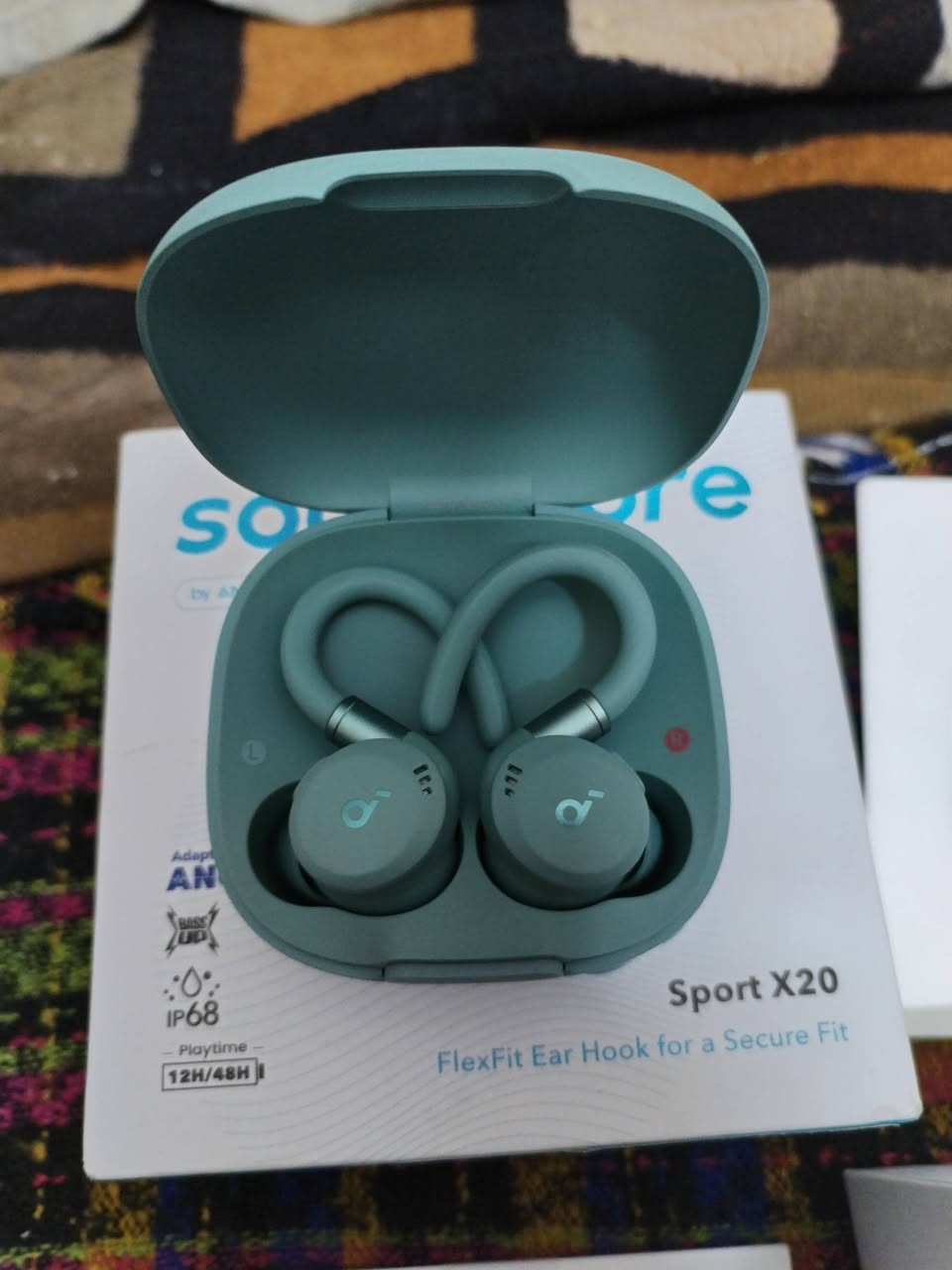 سماعات من شركة soundcore
Sport x20
سعرها 50 الف و نظافة 90%
الموقع بغداد السيدية
رقم التلفون :***********

