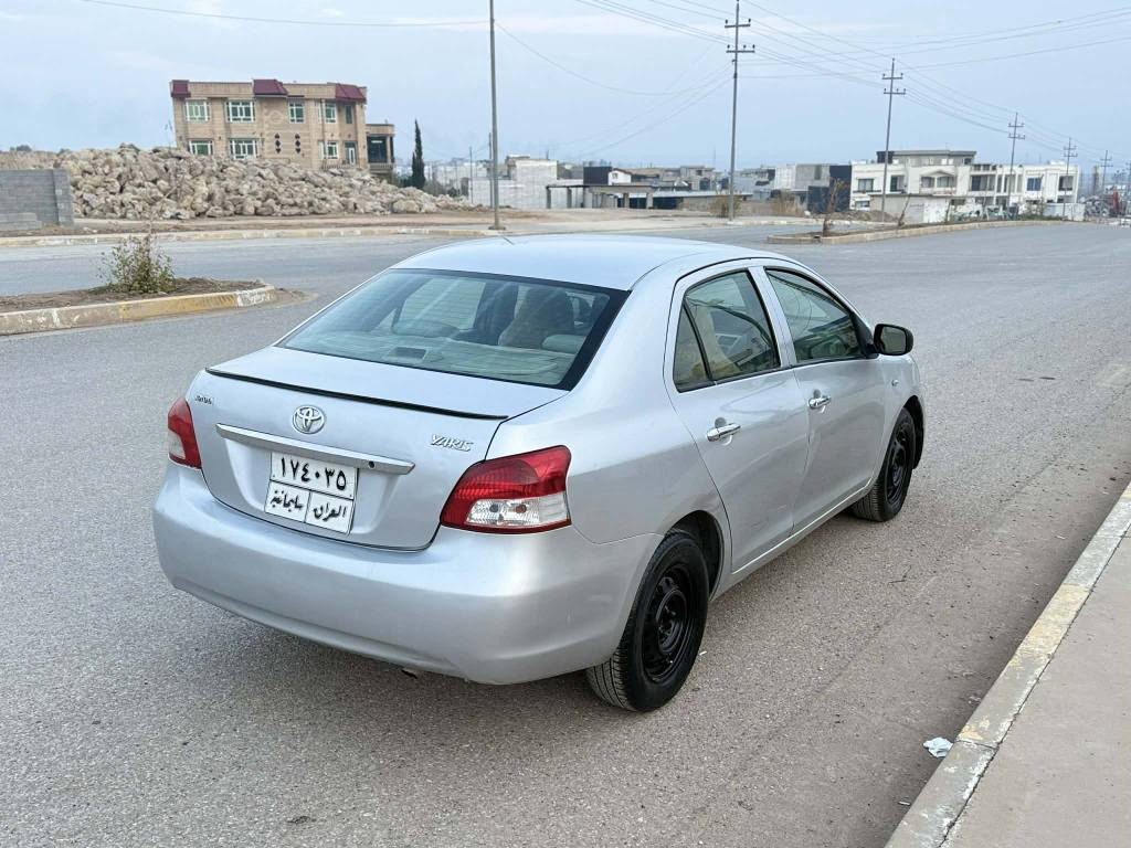 یارس 2012  گێڕ تۆماتیک گێڕ و مەکینە بەشەرت 4 پارچەی بۆیاغە بێ لێدان پێش و پشتی کەپسە کاڵبوونەوەی نیە تایەی نوێیە توند و تۆڵە گشتی بەشەرت   *********** كويسينجاك, أربيل
