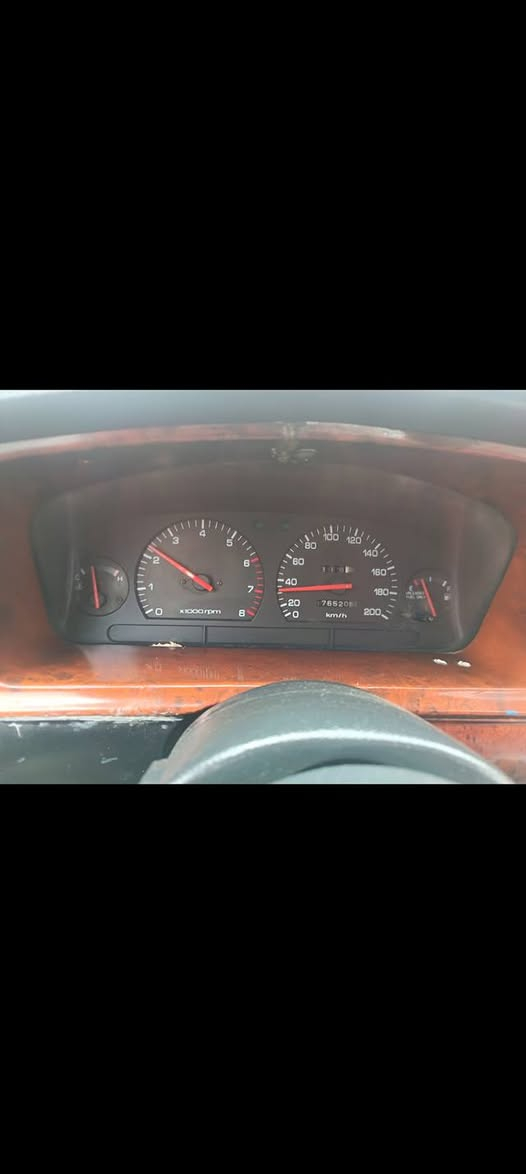 ألنترا ٩٣ رقم ديالى رقم جديد كير عادي محرك مفتوح كير ومحرك وصدر وكهربائيات وتحويل بشرط شواصي مكفولات تبريدشغال صبغ عام للجمالية اتصل على *********** لا خاص ولا تعليق ديالى كنعان السعر ٢٩ وبيهةمجال
