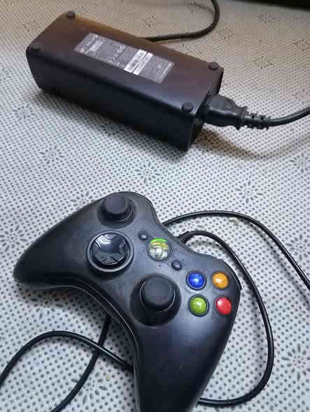 غراض للبيع بلازمه و اتاري وحاسبة ومسجل مدينة الصدر هاتف ***********
