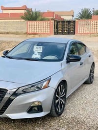 نيسان التيما موديل 2022 ضرر قطعه وحده بنيد مبدل تجاري  تصال  077219757...