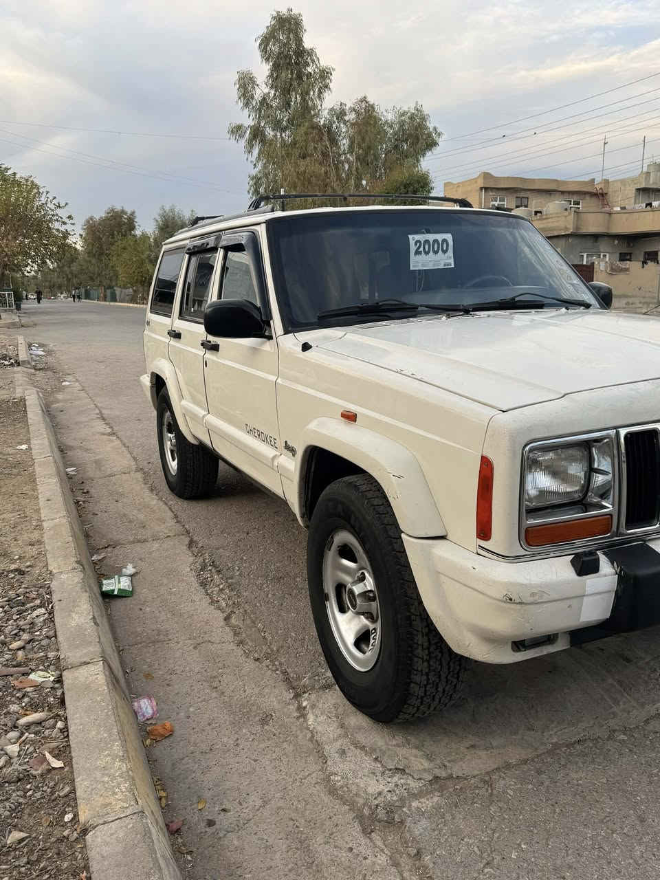 للبيع فقط ...
جيب شيروكي موديل 2000 6سلندر  جاهزه من كلشي كير ومحرك بشرط كهربائياتها على وظع شركه 
دبل اكسل تايرات وياله حجم 17  
سنويه جديده لحد 2030شرط التحويل 
مكان السياره قضاء جمجمال محافظة سليمانيه السعر 70وبي 
مجال بسيط اذا شراي اتصل ولاتدخل الخا رجا***********
