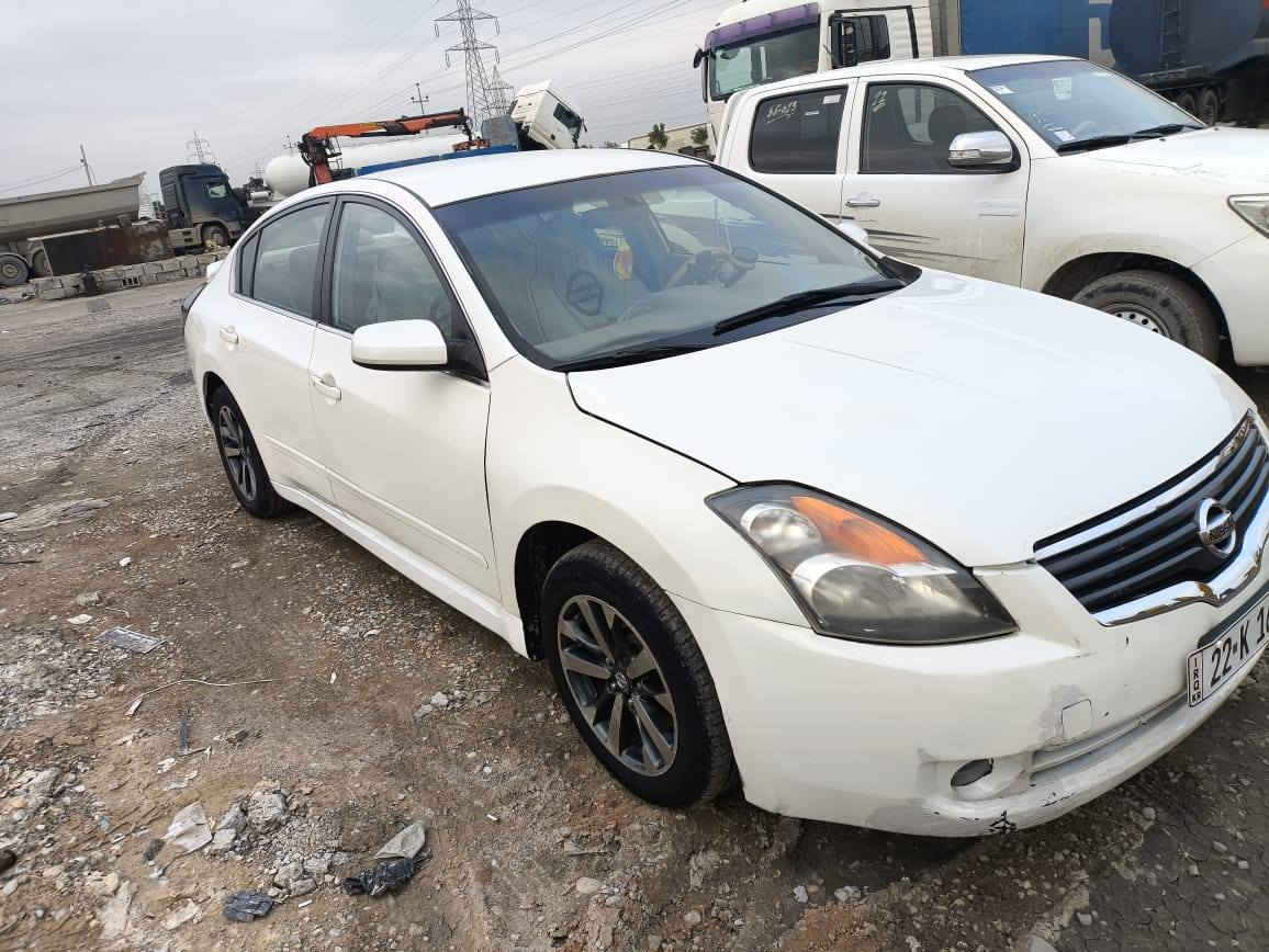 التيما 2008 خليجي ابيض صدفي
رقم انكليزي اربيل بأسمي لل 2030
3 قطع صبغ
كير مكفول و محرك جديد
***********
