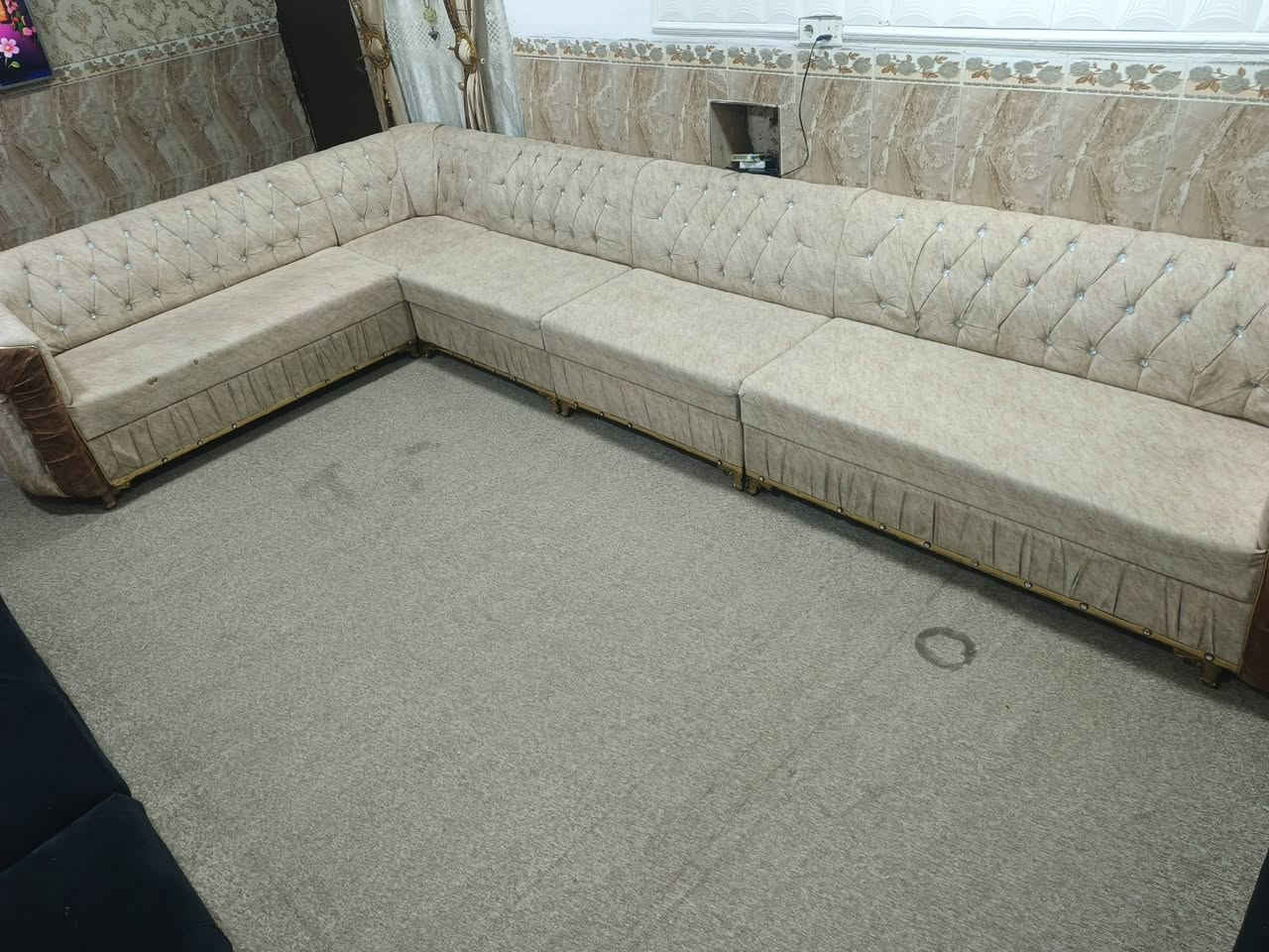 يـــْْْــالــــلـــۿ يــــارزاق 🤍
الــْْبــيــع الــْْسـريـــع 🤍✨
كلشي يتوفر لدينا وابأنسب الاسعار تابع الصفحه 👈🤍
الي عنده غراض يدزهن خـْْاص ابيـــْْعهــْن الــْْه 😌✌️💛 ديوان 7 أمتار للبيع سعره 175 ألف للاستفسار الاتصال على الرقم *********** عنوان كركوك 🤍 🌸
