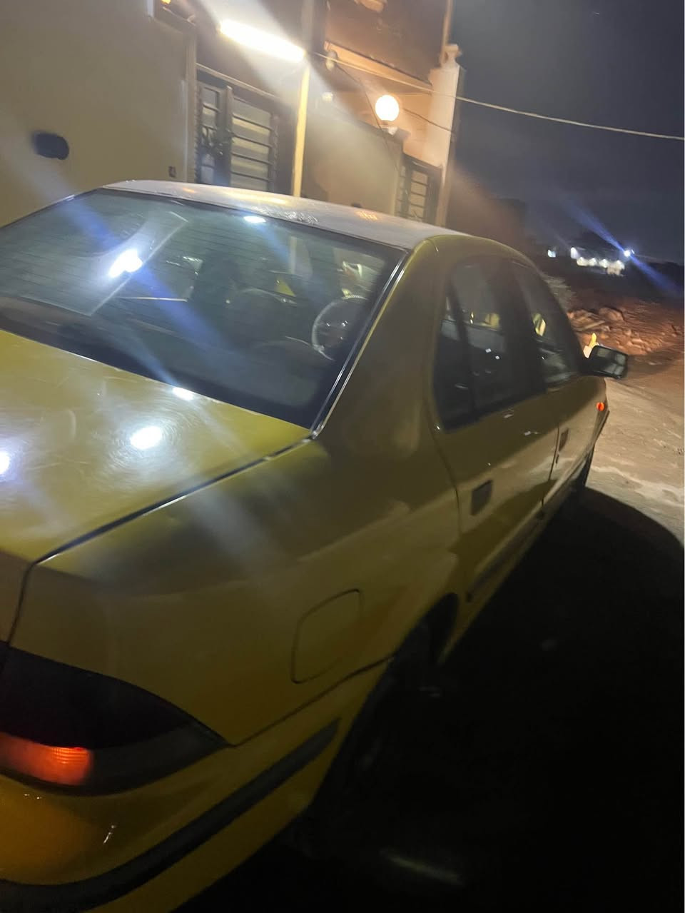 السلام عليكم من رخصه الادمن سياره سمند تكسي ٢٠٠٩ رقم بغداد دولي مصفره غرامات وهيئه لسنه الجديده لشهر الثامن سنويه مجدده لغايه ٢٠٢٨ سياره بيه بس بنيد مبدل  مكينه ايساكو كامله مبدله وكير مكفولات كلج سلف داينمو باتري  كله جديد سياره نقصه صدر وروله كمبيريسر تبريد  السعر ٢٧ 
مكاني بغداد قرب مجمع بوابه الكاضميه للاستفسار *********** بغداد, العراق
