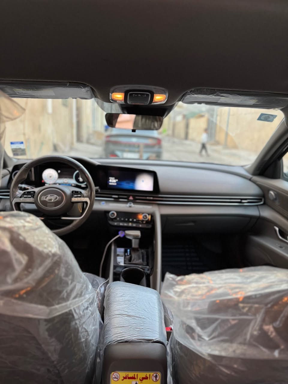 سلام عليكم 
الانتره
موديل 2023
كفاله عامه 
داخله تقرير 
غرق
ماشيه 78
معوقين عدي وكاله عامه
السعر 142$
رقم ***********
العنوان بصره الجنينه Singapore
