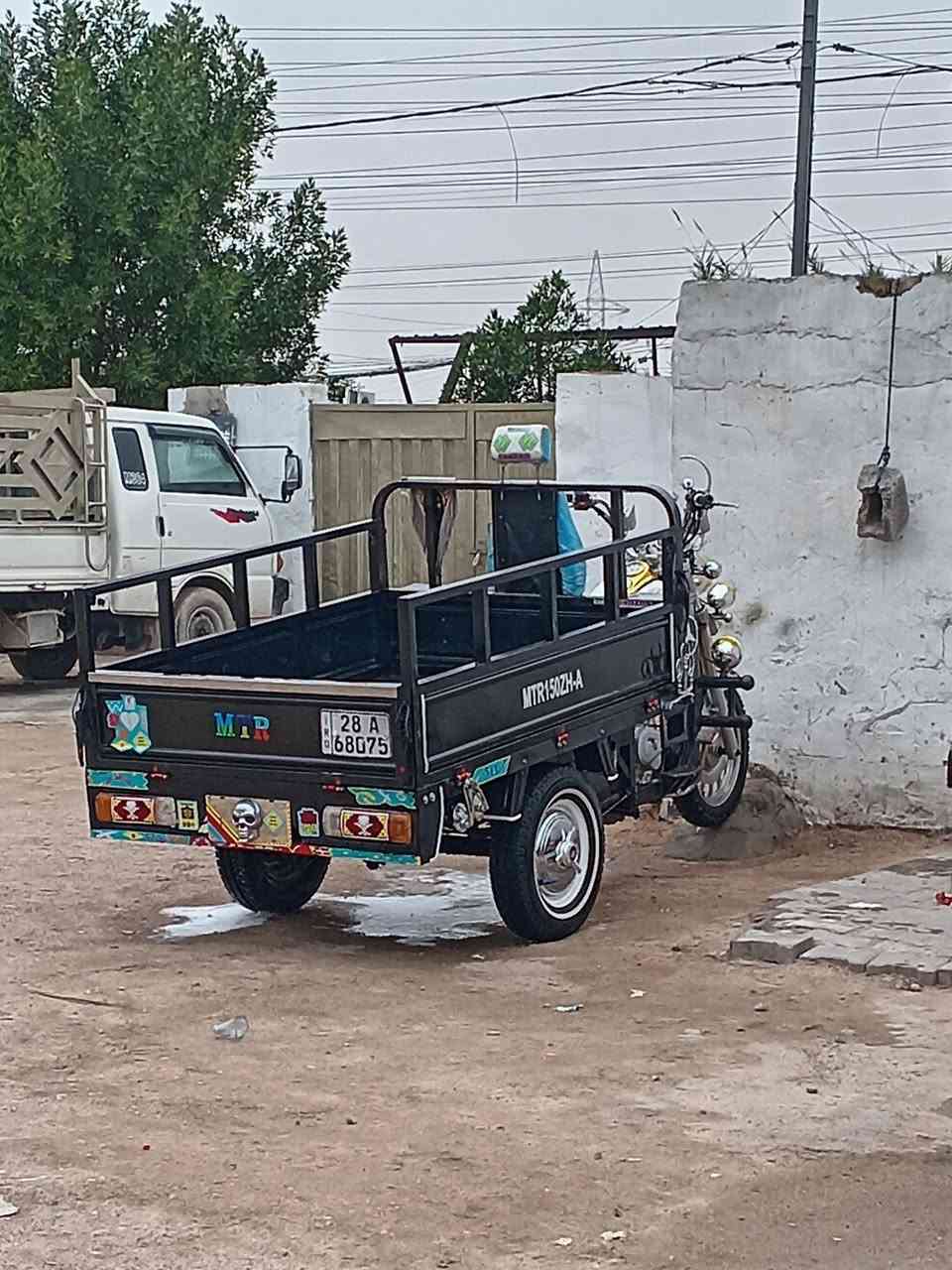 سلام عليكم ستوته للبيع مديل 22 محرك جديد صار 20 يوم من شديته  تايرات جدد صار 20 يوم َمن شديته المقدم جديد تعمير 25 رقم انكليزي مكلف بل نشر ماجاوب خاص فقط رقم *********** مكاني نجف
