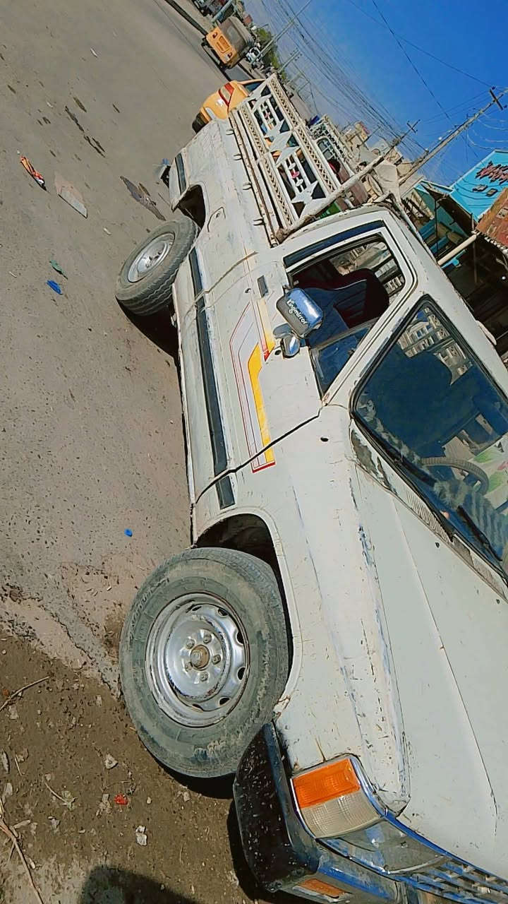 تيوتة موديل 85 رقم بابل 
مكان كربلاء  سعر 34 
***********
