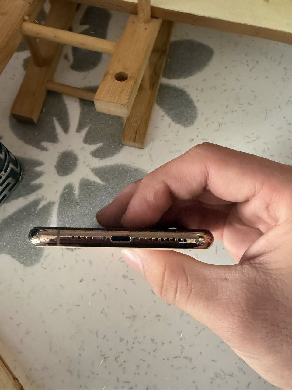 سلام عليكم ايفون 11 PRO MAX نموذج A خط واحد شرق اوسط بطاريه 73 الجهاز مامفتوح شخطه مابي على الفحص كدامك السعر 350 وبي مجال حك الجية الاتصال ***********
