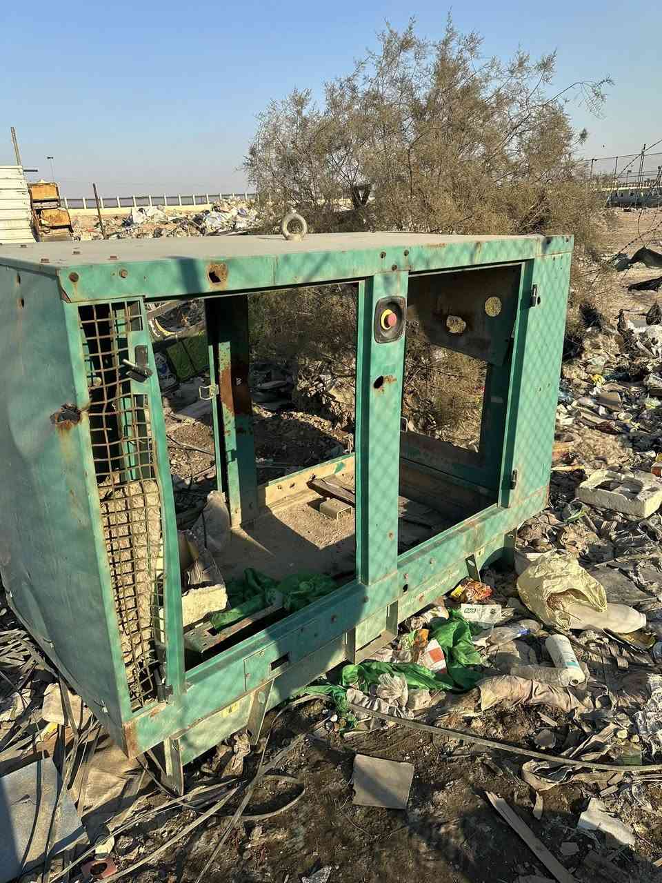 سلام عليكم كاتم دويز كمز البيع مثل ماوضح بل صوره مكاني بغداد ***********
