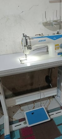 مكينه خياطه للبيع مكفوله كفاله عامه مستخدمه سبوعين سعره 350 لستفسار مر...