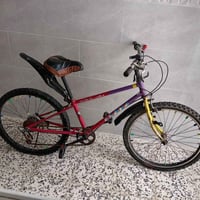 بيسكل للبيع نضيف حجم 24 سعر 40 وبي مجال 07747632043