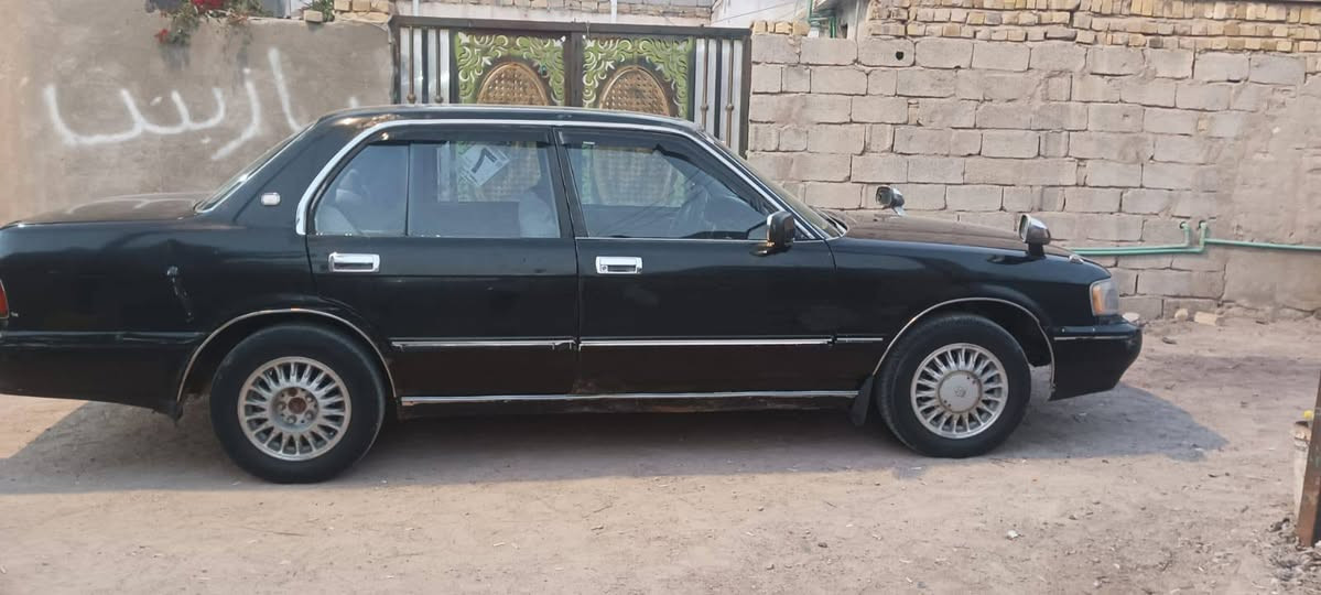 سلام عليكم سياره للبيع الاستفتار اتصل على الرقم 
‏‪***********
