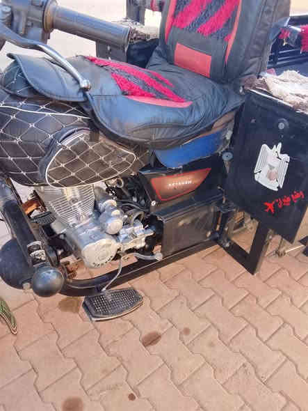 للبيع فحل عالي موديل 20 بلاادي تايرات جديد جوبلس مابي أي عيب قلااب مضبط ماتصرف عليه ألف دينار ***********
