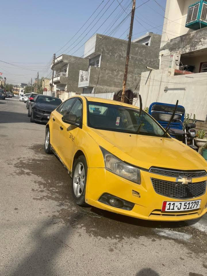 شوفر ليت كروز ٢٠١٣. 
١٨٠٠ بغداد سنويه جديه 
مكينه خير من الله 
تبريد جديد السعر 47 جاهزه من كلشي تبريد تدفئه 
***********واتساب
