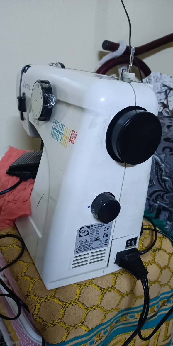 مكينه اخياط نضيفه واتخيط نقش ناعم وخشن  وعادي هم 
نوعيه مكتوبه.. السعر ٥٥ مكان حي البكر..


**إذا كنت صاحب هذا الإعلان وتريد حذفه لأي سبب، رجاءا أرسل رسالة إلى الدعم الفني**