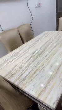 ميز طعام • نظيف • بغداد سيدية