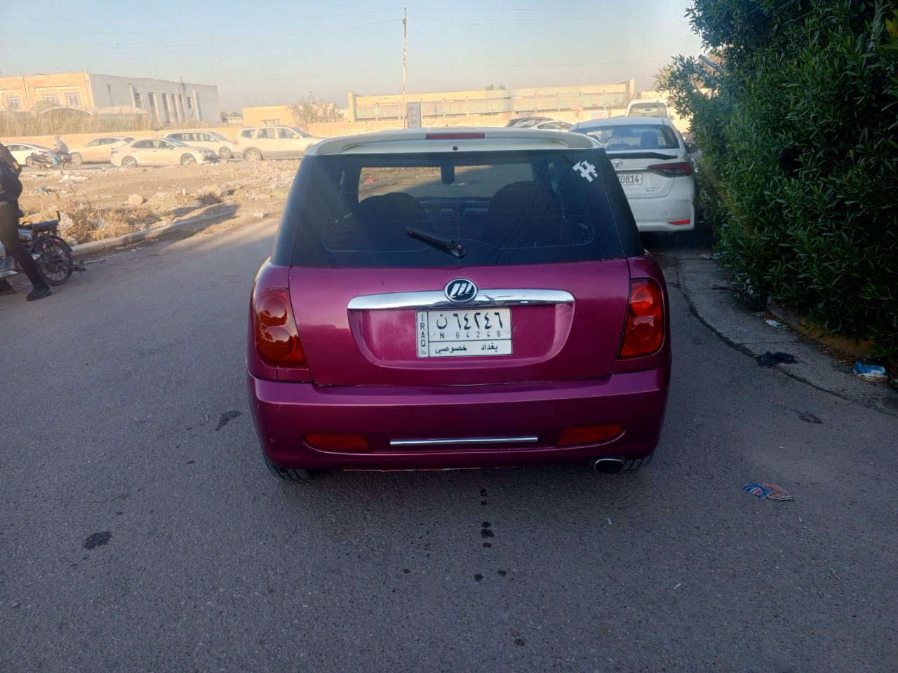 السلام عليكم ليفان موديل 2012 سياره جاهزه كير محرك تبريد ثلج صدر امامي خلفي جديد سيارة اترايه كلش حلو السعر ٣٥وبيه مجال مكان بغداد حي العامل والشراي يتصل ***********
