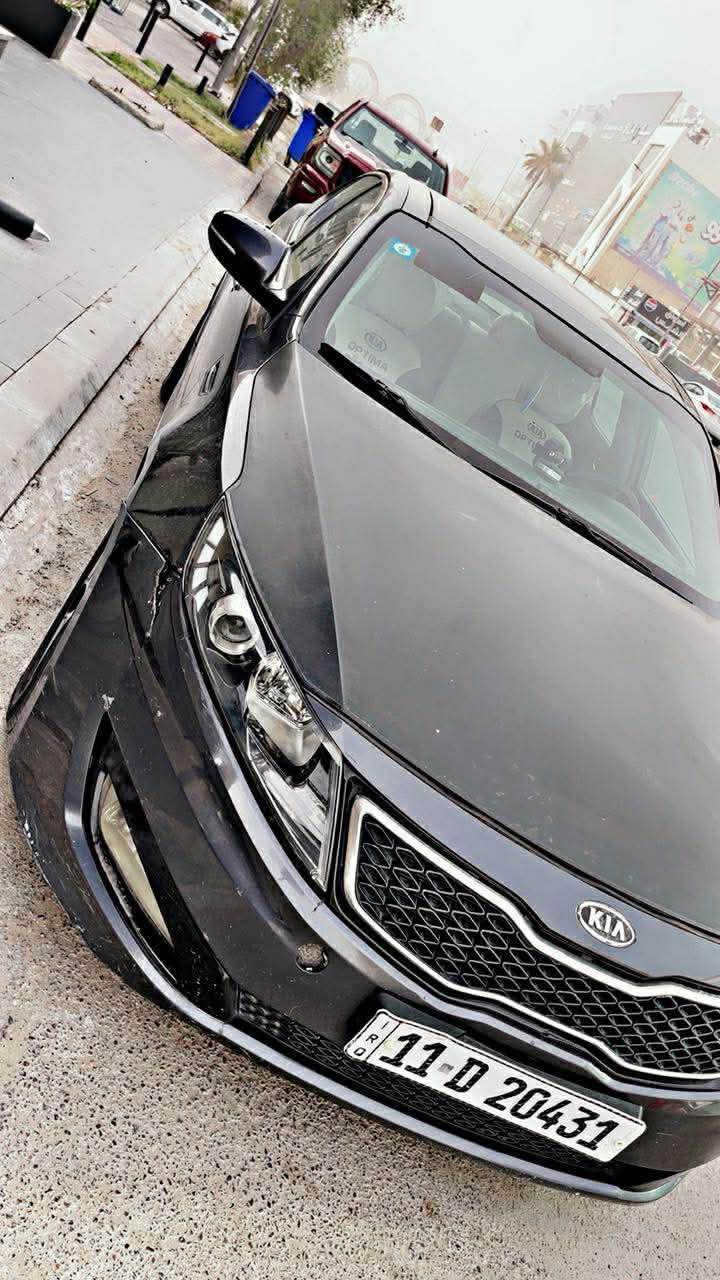 سلام عليكم سياره كيا اوبتما بسمي. تحويل مباشر رقم جديد نكليزي. سياره فول. موصفات 1/1 فول. فول. فول. فئه  XS بانرامه شفتات ستيرن شاشه ايباد سياره بيها نقوصات بسيطه جده رقمي. *********** بغداد, العراق
