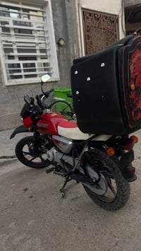 بوكسر 21 للبيع مرقم بغداد لاستفسار 07700338605 مكلف بلنشر اني