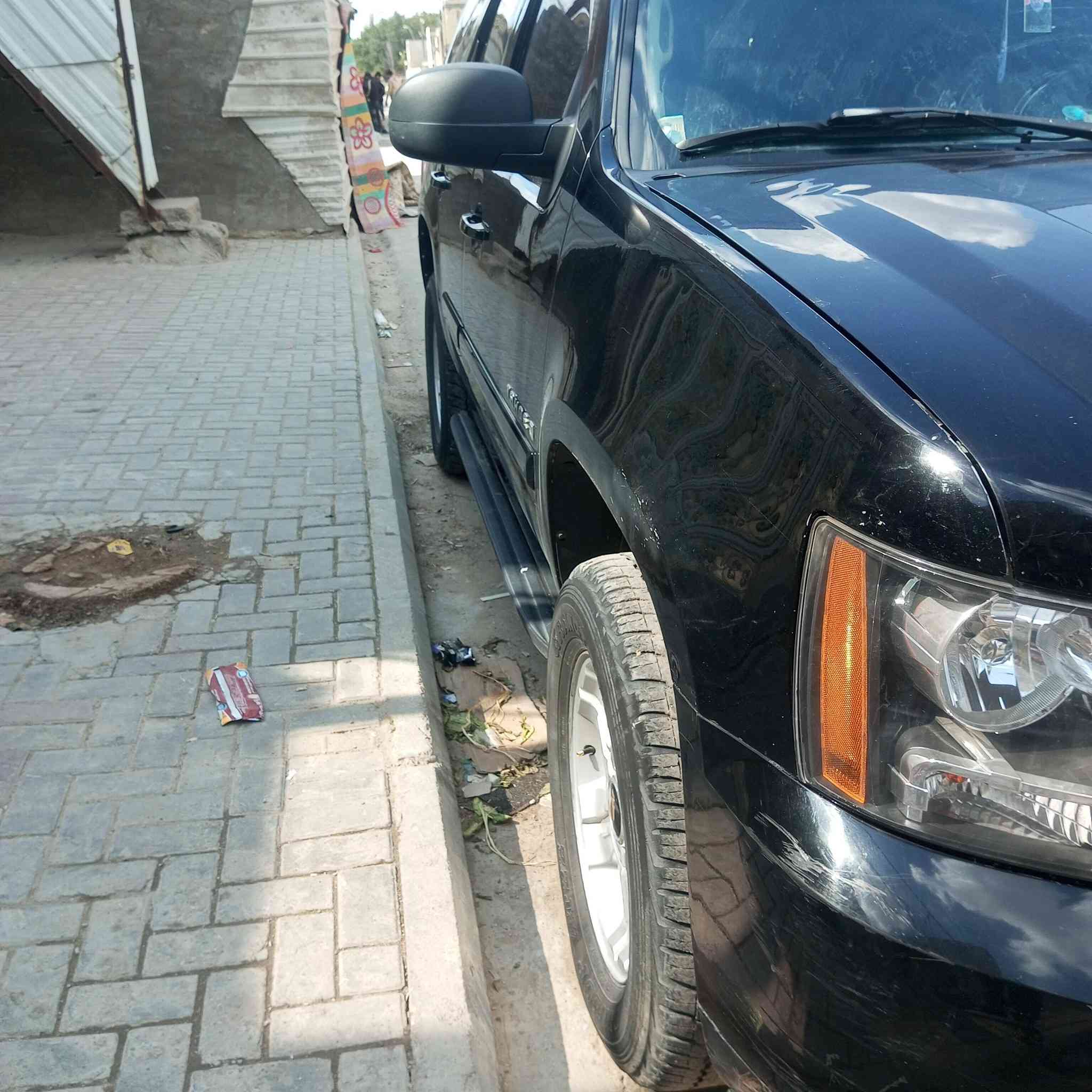 تاهو للبيع 2012 جير مكينه كفاله سياره بدون قصه مكانها بغداد ***********
