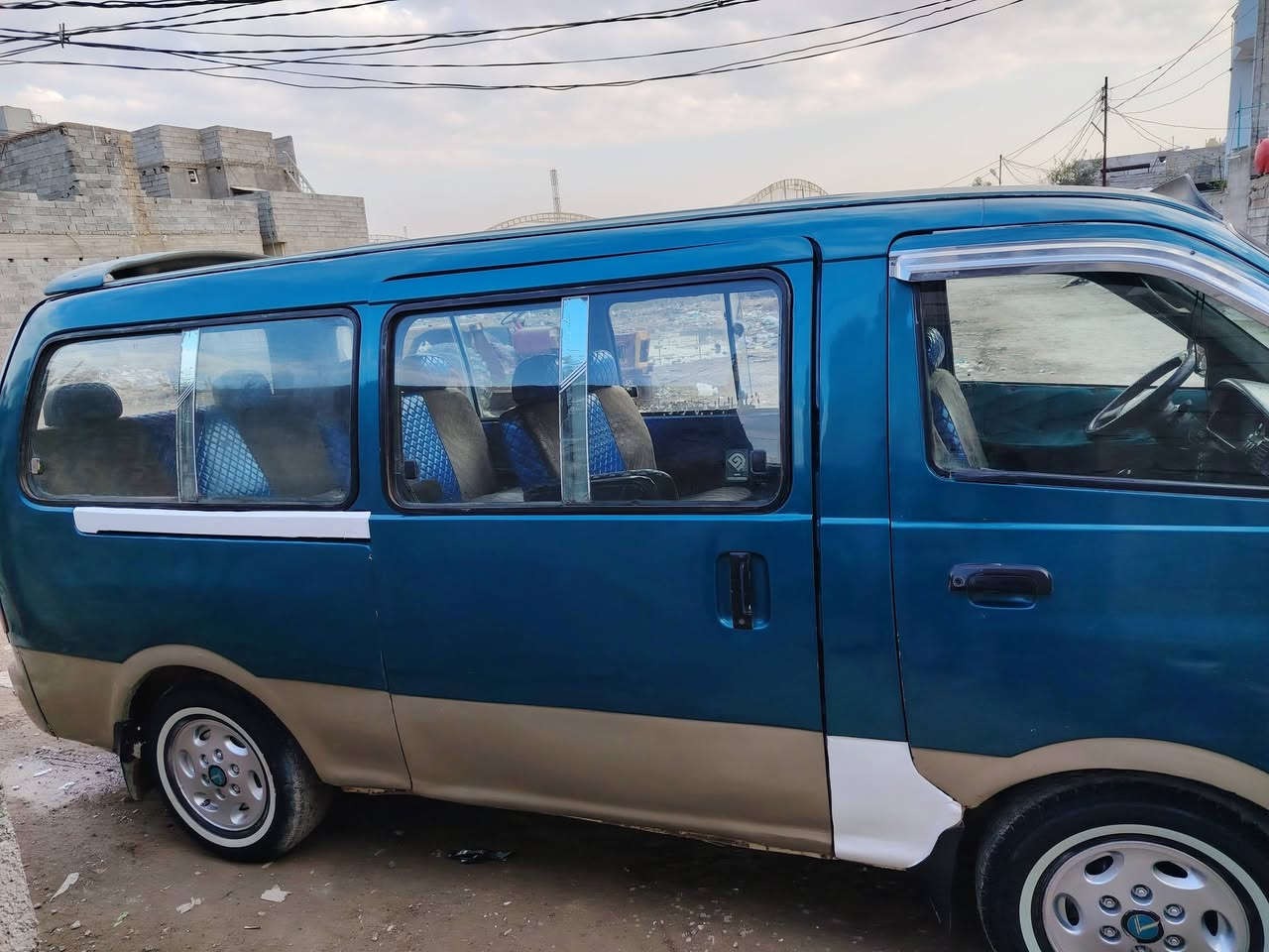 السلام عليكم بريجو مديل 2000
سياره معمره وجاهزه وخير من الله كير محرك اكسل كفاله شواصي معمرات تخم تاير كهربائيات شغاله بور مشط خير من الله سياحي شرط التحويل اتصل بخدمتك *********** مكان ديالى بعقوبة
