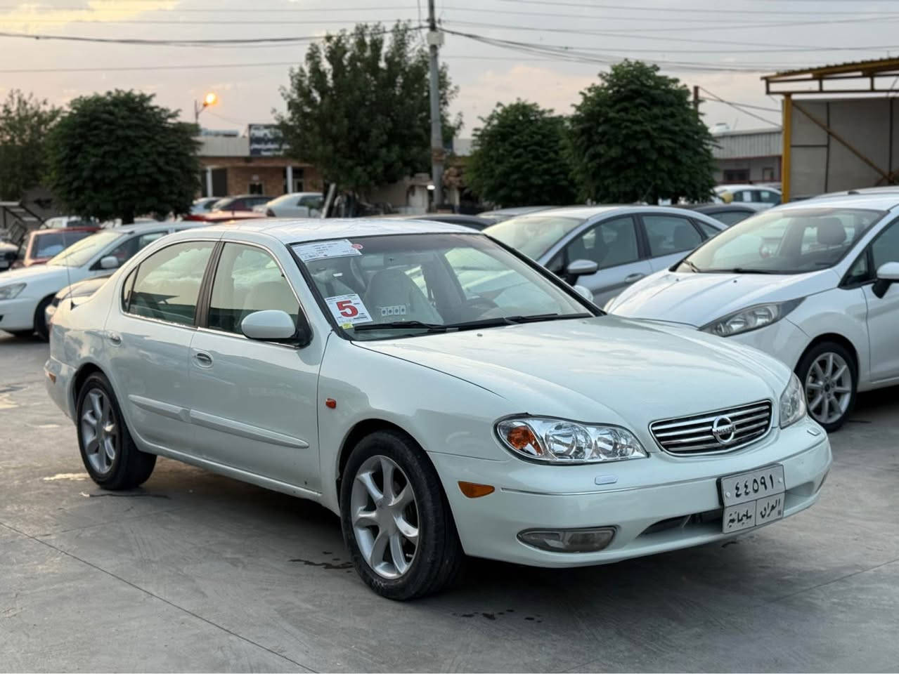 نیسان ماگزیما٢٠٠٢ گێڕ عادی
گێڕو مەکینەوبەشەرت 
حیزام بۆیاخ شانوسەقفی بۆیاخی نیە 
تەنها ١قرچی پێشی هە یە 
توحویل و براوە غرامە بەشەرت
2$غرامەی تیایە دوای معامەلە دەیگێڕمەوە
٤٧$معامەلە 
*********** السليمانية, العراق
