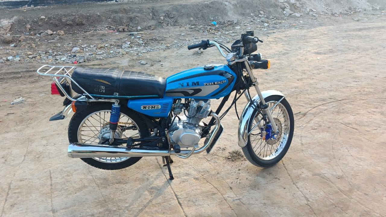 السلام عليكم دراجه لبيع أوراق اصولي مديل 2021 دراجه برغي مامفتوح بيه العنوان الدوانيه قضاء الشاميه السعر يتصل على الرقم ***********
