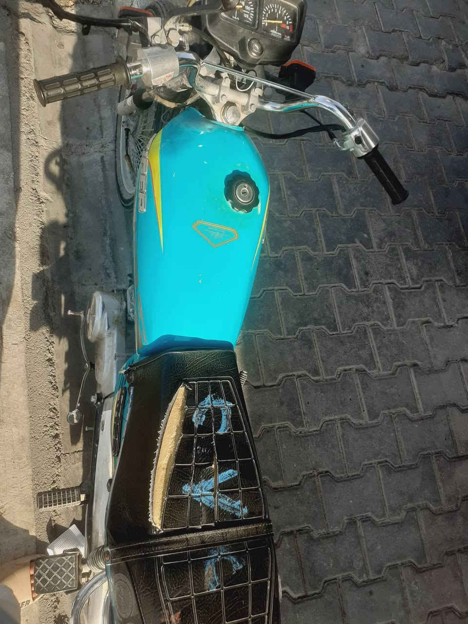 هاذە درەجە تایگر مودیل١٩ محرک مومفتاحسعر٣٢٠قفل


**إذا كنت صاحب هذا الإعلان وتريد حذفه لأي سبب، رجاءا أرسل رسالة إلى الدعم الفني**