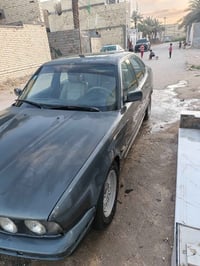 بي ام 525 • موديل 90 • رقم كربلاء