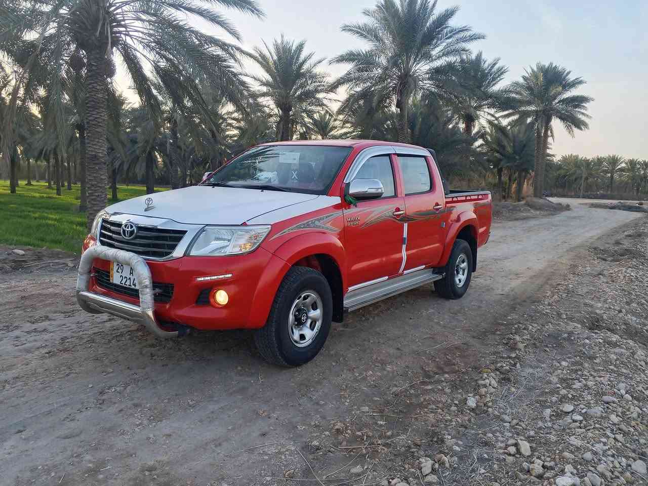 سلام عليكم تيوتاة فور ويل موديل 2014 سياره جديده مكفوله كفاله عامه من كلشي رقم واسط  نكليزي بسمي سياره كير اوتوماتيك  ***********سياره مامفتوح برقي علوظع شركه ماشيه 145الف  سياره نظيفه من شخط من بارد من صبق من فتح من رصعه محرك مكفولة وحداديه وتخم تاير جديد  تبريد ثلج سياره تحتبر لفين وخمسه وعشرون نظافه سياره بسمي تريد وكاله تريد تحويل  سياره بس ليدور نظيف رجاء لموء شراي لاتصل سياره جديده كارتون سبير منازل بيع ومراوس
