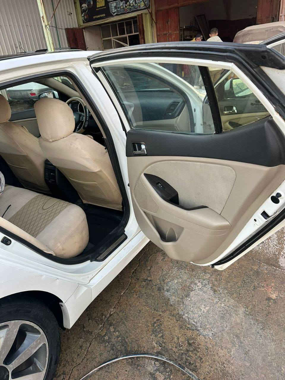 السلام عليكم سياره اوبتما خليجي موديل 12 سياره رقم بغداد سياره احلى من صور سعر 130  واللي يحب يتواصل على  ***********
