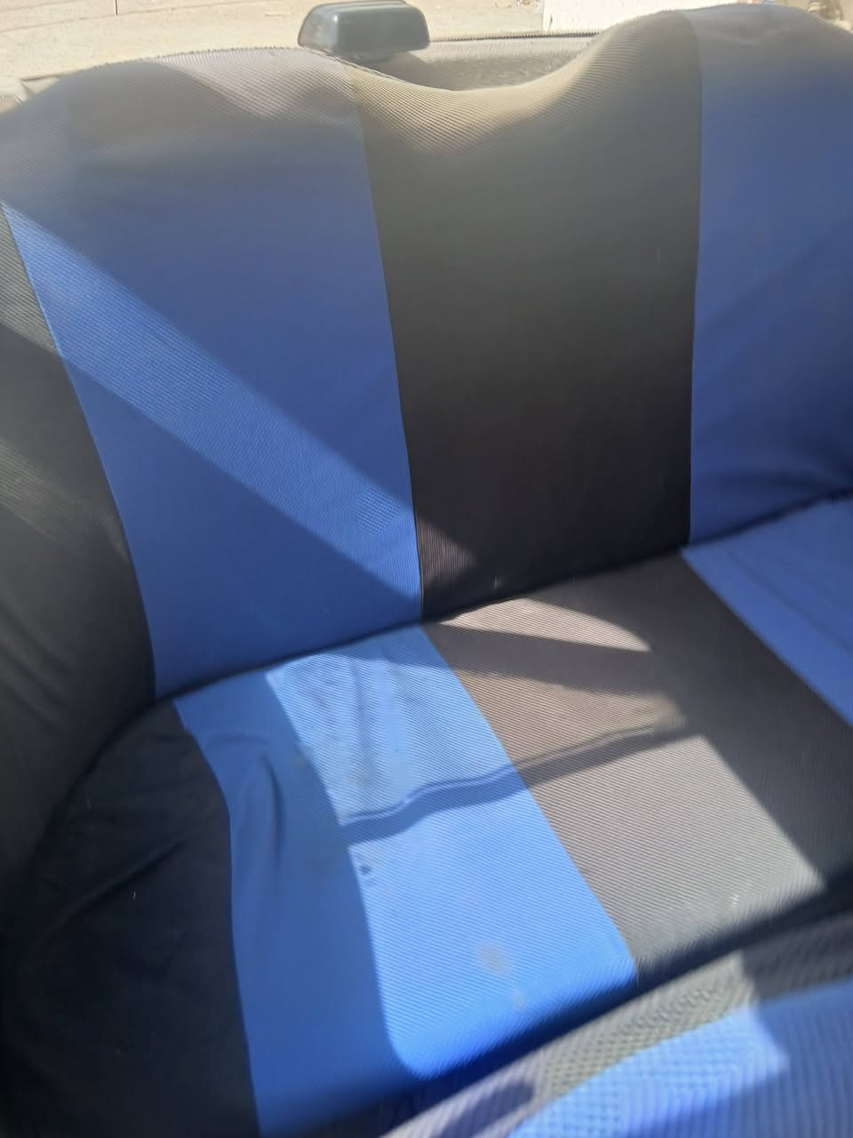 السلام عليكم سايبا موديل 2011 محركه يرادله الستيك ولف وكير الرابع يفلت والتبريد ما يشتغل وباقي السياره خير من الله مداور ثاني يوم مصفره هيئه وغرامات السعر 18 ورقه وبيها مجال بسيط التصال ***********
