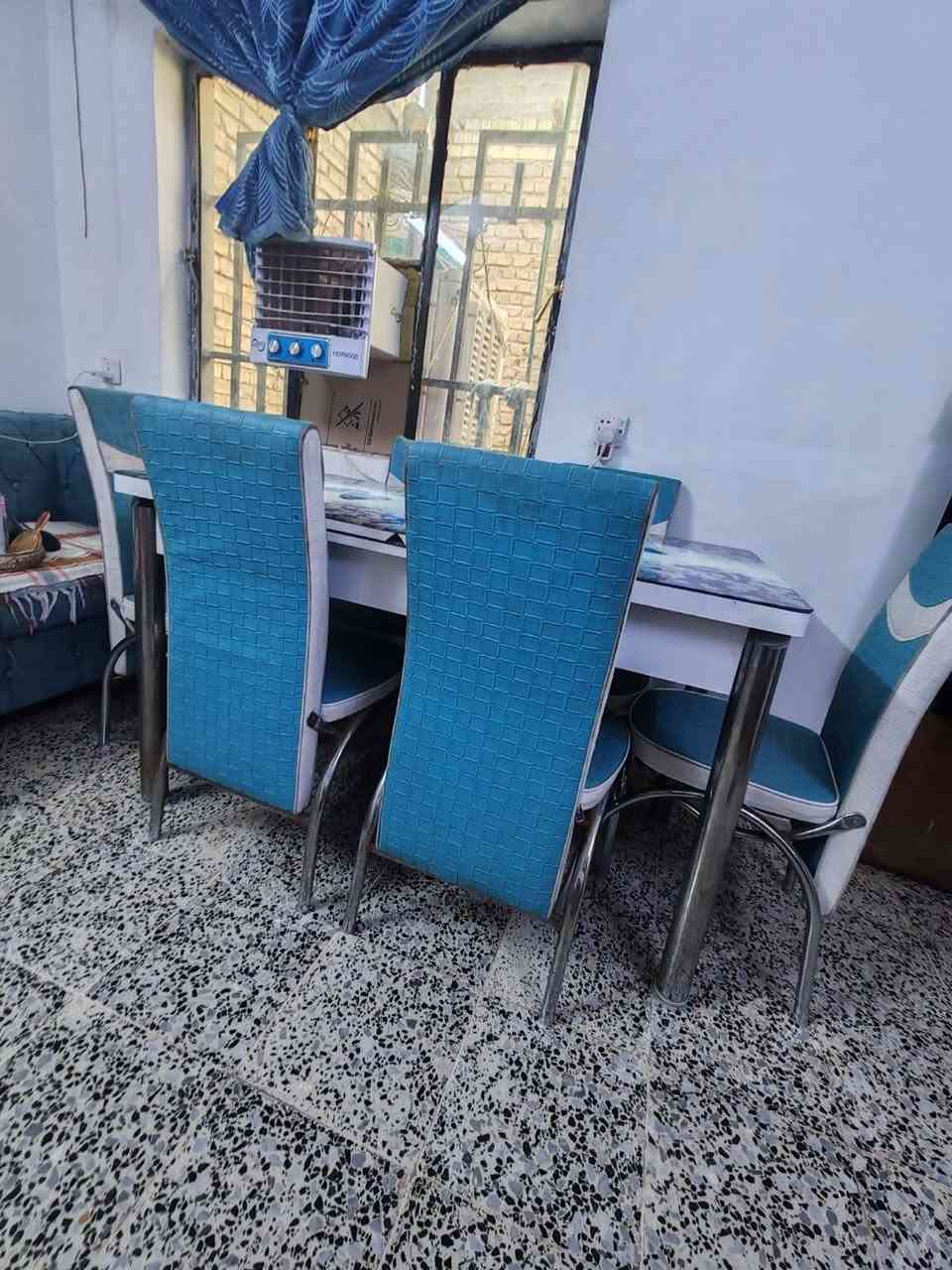 للبيــع
ميز طعام يتگبر ويتصغر ونضيف كلش 
 اخو جديد ومابي كل ضرر


**إذا كنت صاحب هذا الإعلان وتريد حذفه لأي سبب، رجاءا أرسل رسالة إلى الدعم الفني**