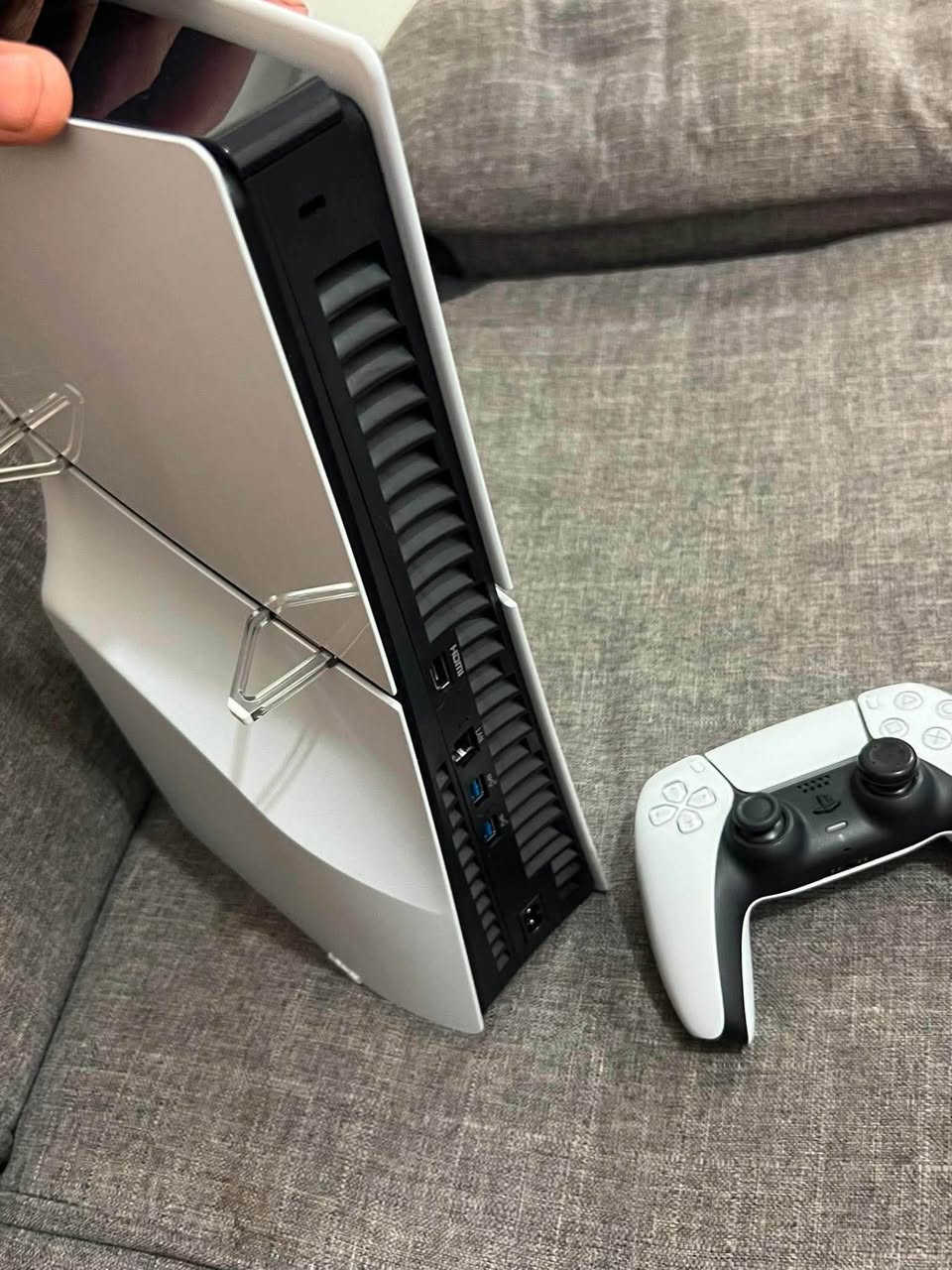 ￼ Play 5 poco uso por temas de trabajo
Se entrega con cargador para control HDMI con todos sus cables en buen estado Tlajomulco de Zúñiga, Jal


**إذا كنت صاحب هذا الإعلان وتريد حذفه لأي سبب، رجاءا أرسل رسالة إلى الدعم الفني**