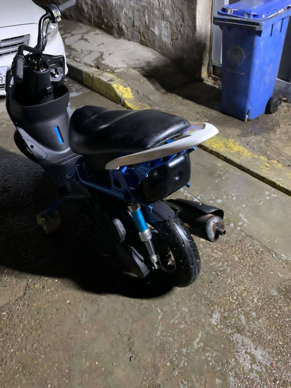 سلام عليكم مكلف بل نشر اخوان عدله للبيع دراجه حلوه مكينه خرسه شعله معدل تفاصيل كدامك دراجه تعمير جديد كله من التاير لتاير سعره ٥٠٠ وبيه مجال 

العنوان الدوره ابودشير 
رقم راعيه ***********
