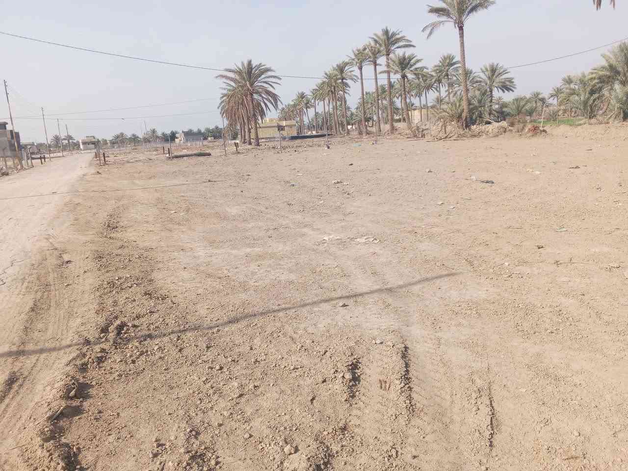 السلام عليكم 
قطعة لبيع 
مساحة 1350 متر طابو زراعي سند 25 
الموقع كاع الزكندري 
موقع مميز جدن جدن 
على تبليط مباشر 
تحويل مباشر 
بسمي 
اي استفسار 
‏‪***********‬‏
