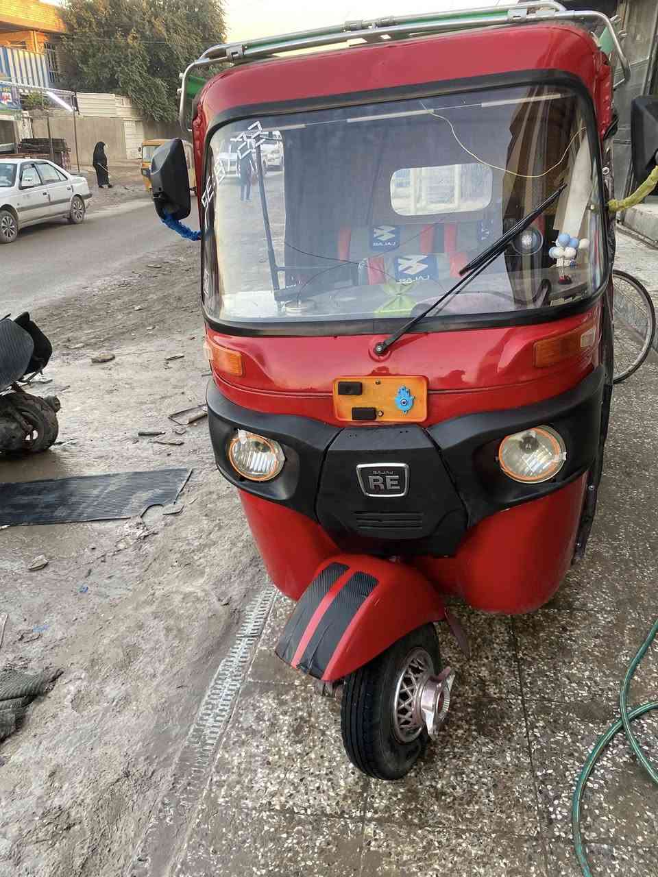 تكتك للبيع موديل١٧ شهر. ١٢/٢٨مكينه ٢٠ سعر ٣٥٠٠ وبيها مجال مكان زعفرانيه    ***********
