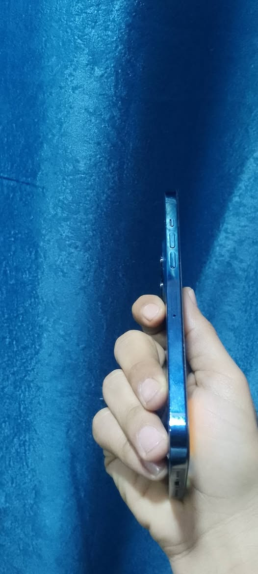 12بروماكس 256 بطاريه 78 فيس ايدي واكف بغداد الدوره *********** السعر 350
