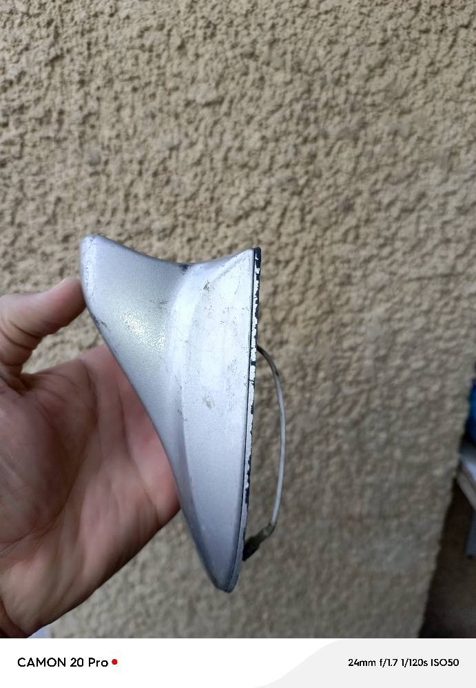 سلام عليكم 
غراض تفصيخ سوناتا 2009
ضفيره كامله هيه والقاعده فيوزات 
كفرات العنوان بغداد 
الاتصال 
*********** بغداد, العراق
