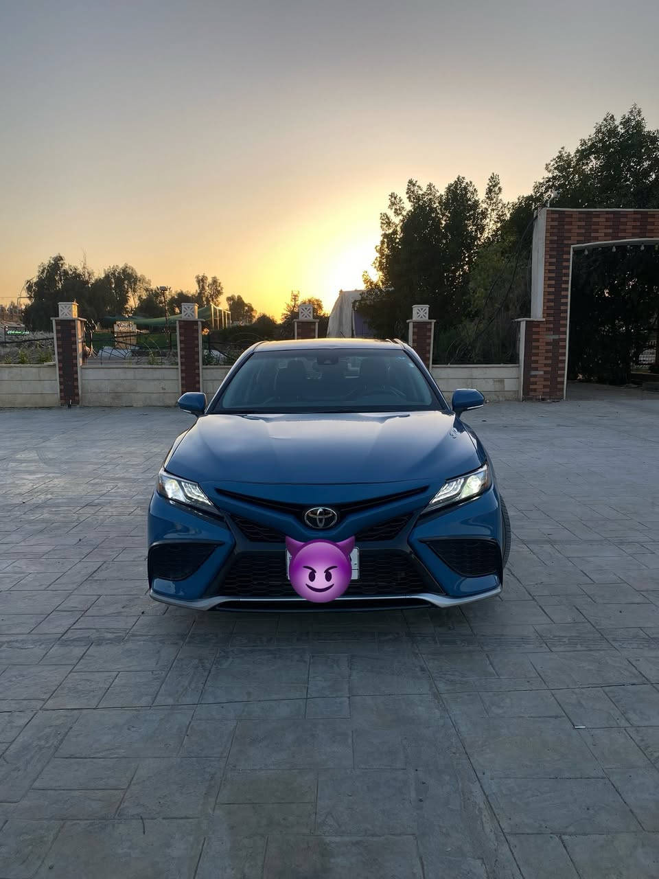 Toyota Camry
الموديل :-2023

الرقم : بغداد ب اسمي مداور ثاني يوم 

اللون :- ازرق غير محدد اللون الجديد ( بلو بيري )

المواصفات :- xse بدون بانوراما 
رادار امامي 
رادار خلفي 
نقط عمياء 
تحديد مسار 
مودات قيادة
كراسي سائق و سكن كهرباء و تدفئة بالكراسي 
داخل اسود و جلد بالكامل 
ويل 19 رياضي 

الضرر :- ( جاملغ عكس السايق مبدل و مصبوغ و ربع من البنيد و ربع من الباب معدل و مصبوغ  ،، ايرباك طاگ ستيرن و بردات )

المسافة :- 60 الف كيلومتر و قابل للزيادة 

السيارة جاهزة من كل النواحي و عليها ادامة كاملة مبيها اي مصرف 

السعر علق بكلمة سعر و يجيك السعر مباشرا
 
الي تعجبه السيارة كدامه و اني حاضر و تامر امر و الي متعجبه يعلق بكلام طيب مثل مروركم الطيب 
 
المكان :- ديالى بعقوبة 
التواصل :- على الخاص او واتس اب او الاتصال ***********
