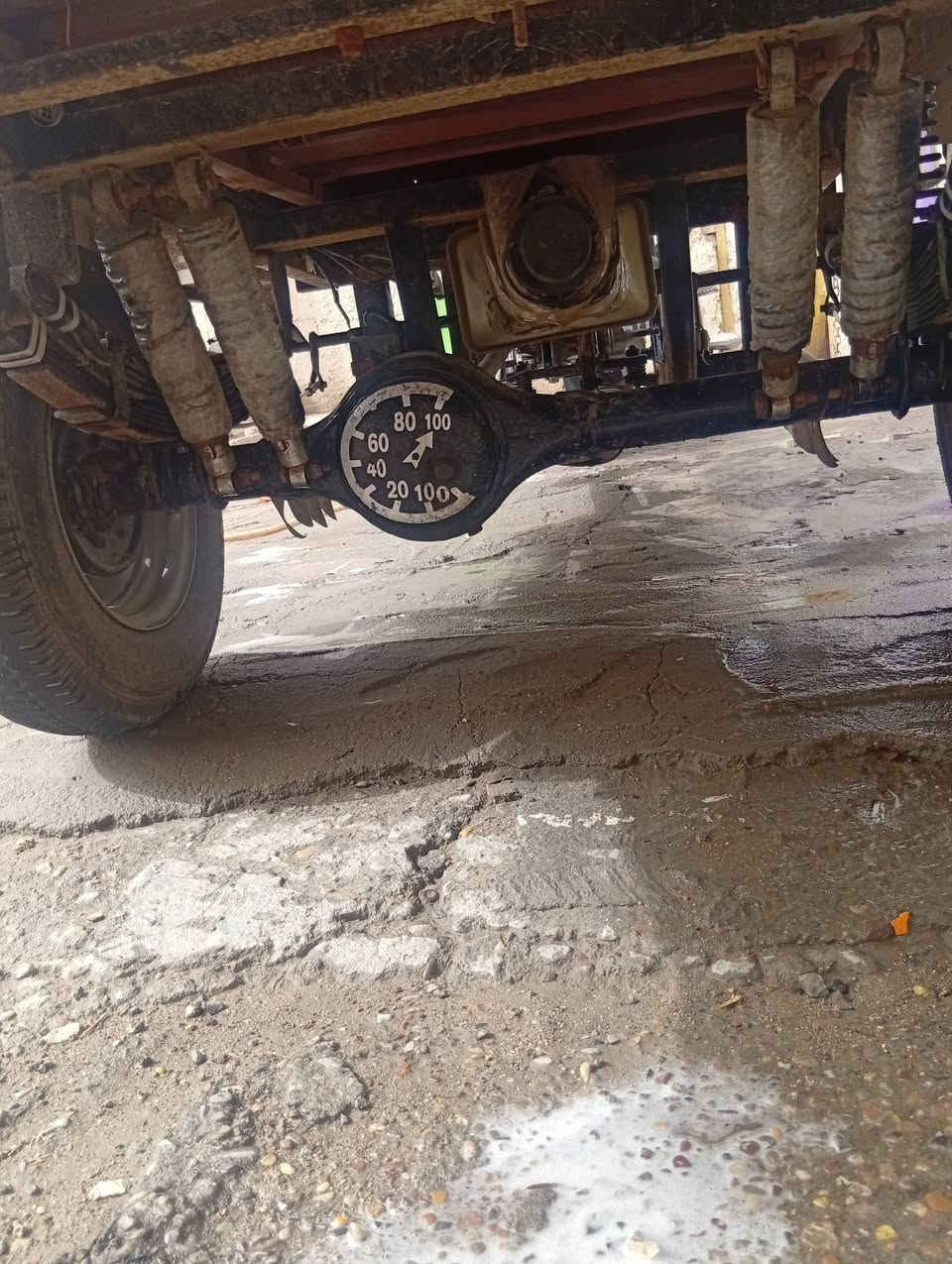 السلام عليكم ستوته موديل 2021الستوته نضيفه كلش الستوته رقم او سنويه بسمي مداور ثاني يون المحرك كارتون بس تفيلس او كلجات ويلات جمره عنواني ناصريه مركز راح اخلي رقمي او بس الشراي يتصل ***********
