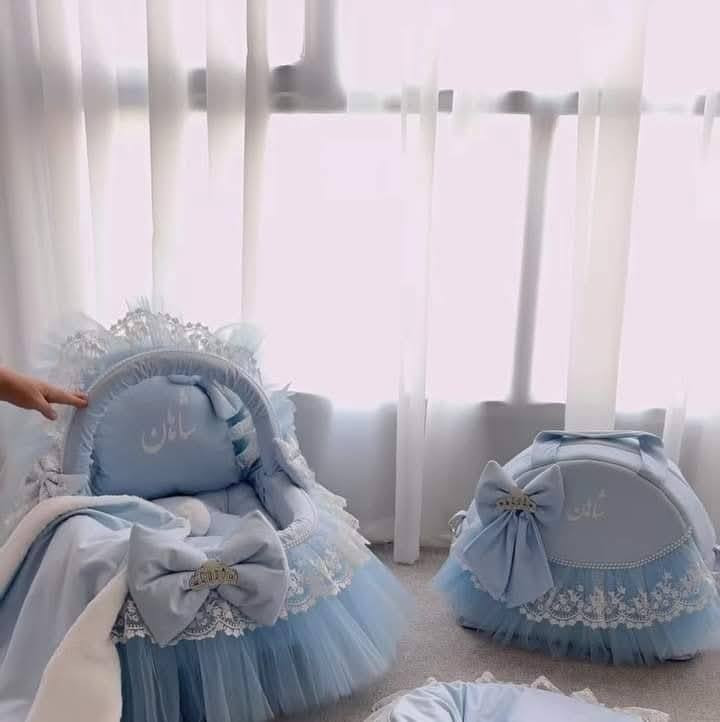 اشتغل حسب الطلب يوجد توصيل بغداد ومحافظات للحجز والاستفسار التواصل مع الرقم ***********
