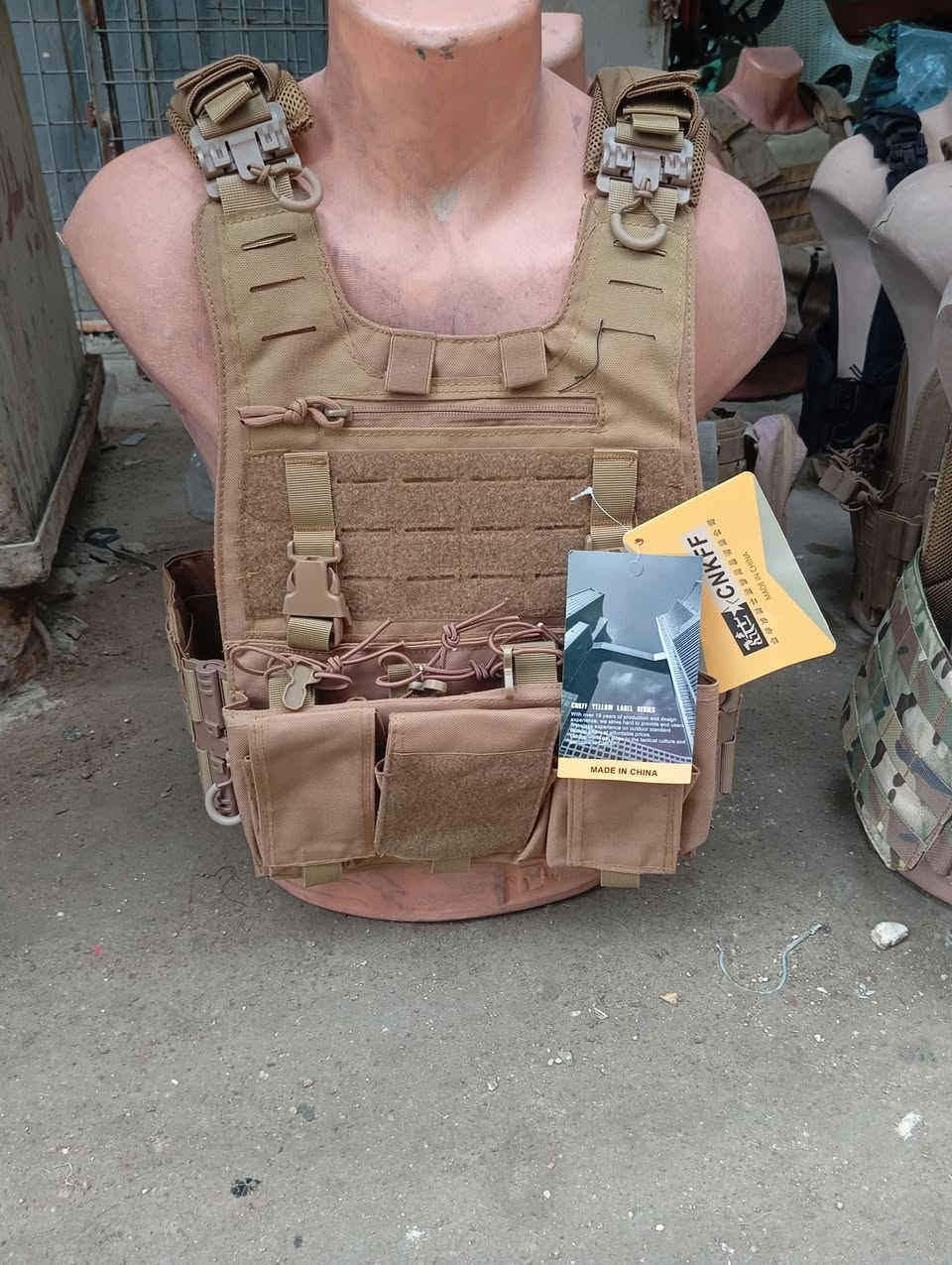 درع موتكام اصلي اميرسون توجد خدمة توصيل السعر 95مع التوصيل التواصل واتساب ***********
